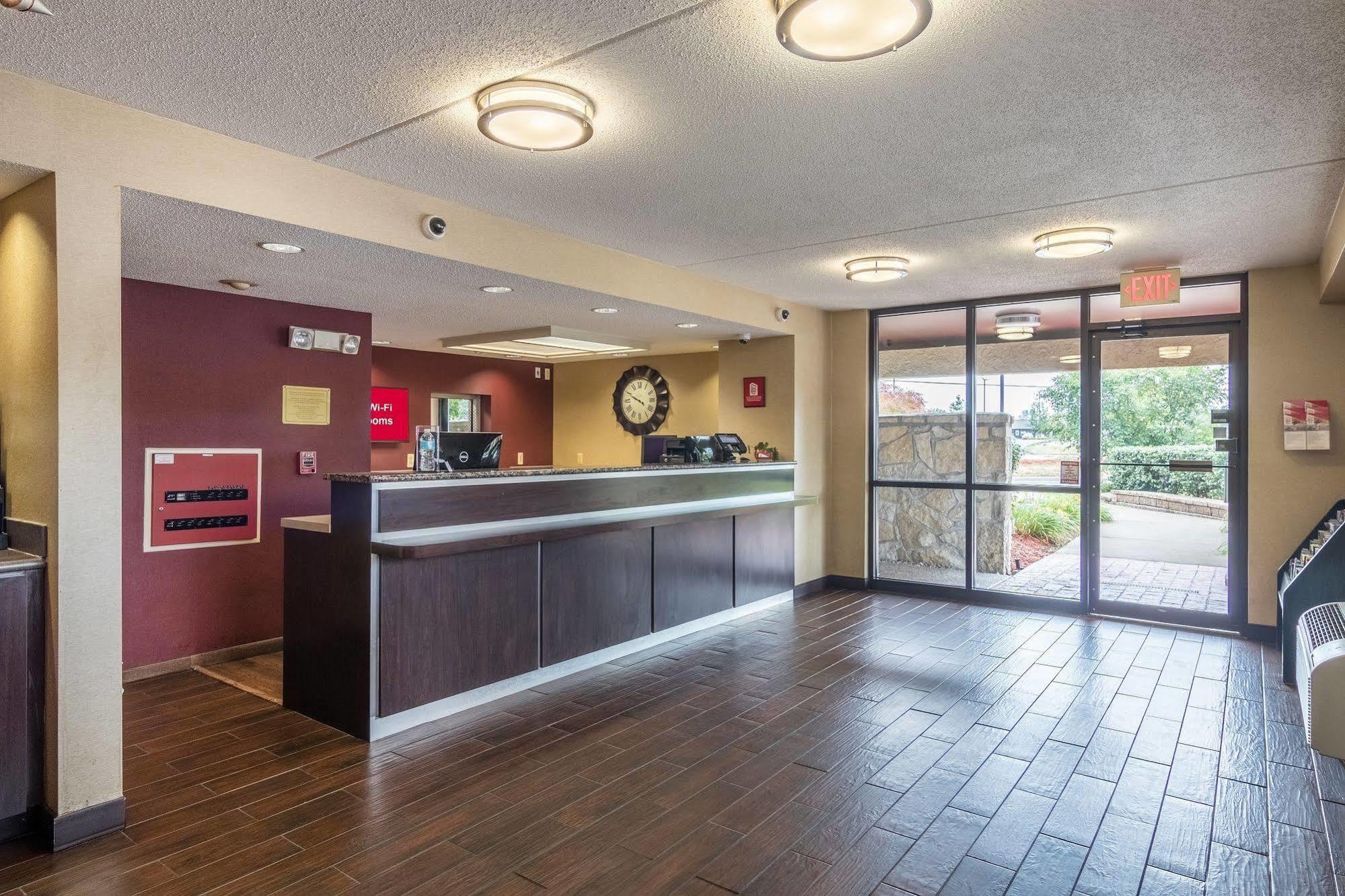Red Roof Inn Detroit Metro Airport - בלוויל מראה חיצוני תמונה