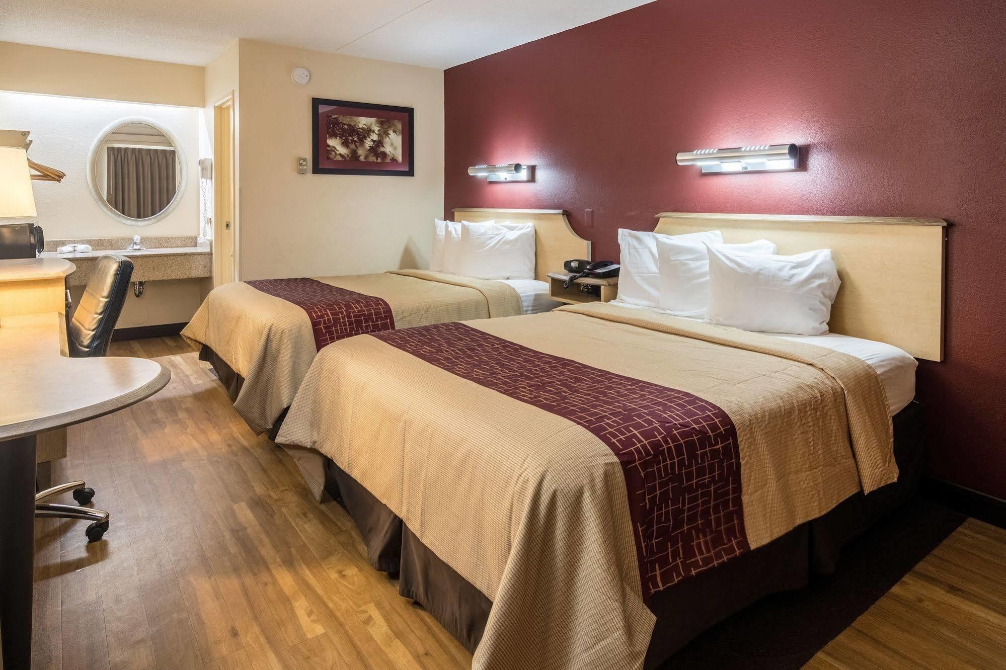 Red Roof Inn Detroit Metro Airport - בלוויל מראה חיצוני תמונה
