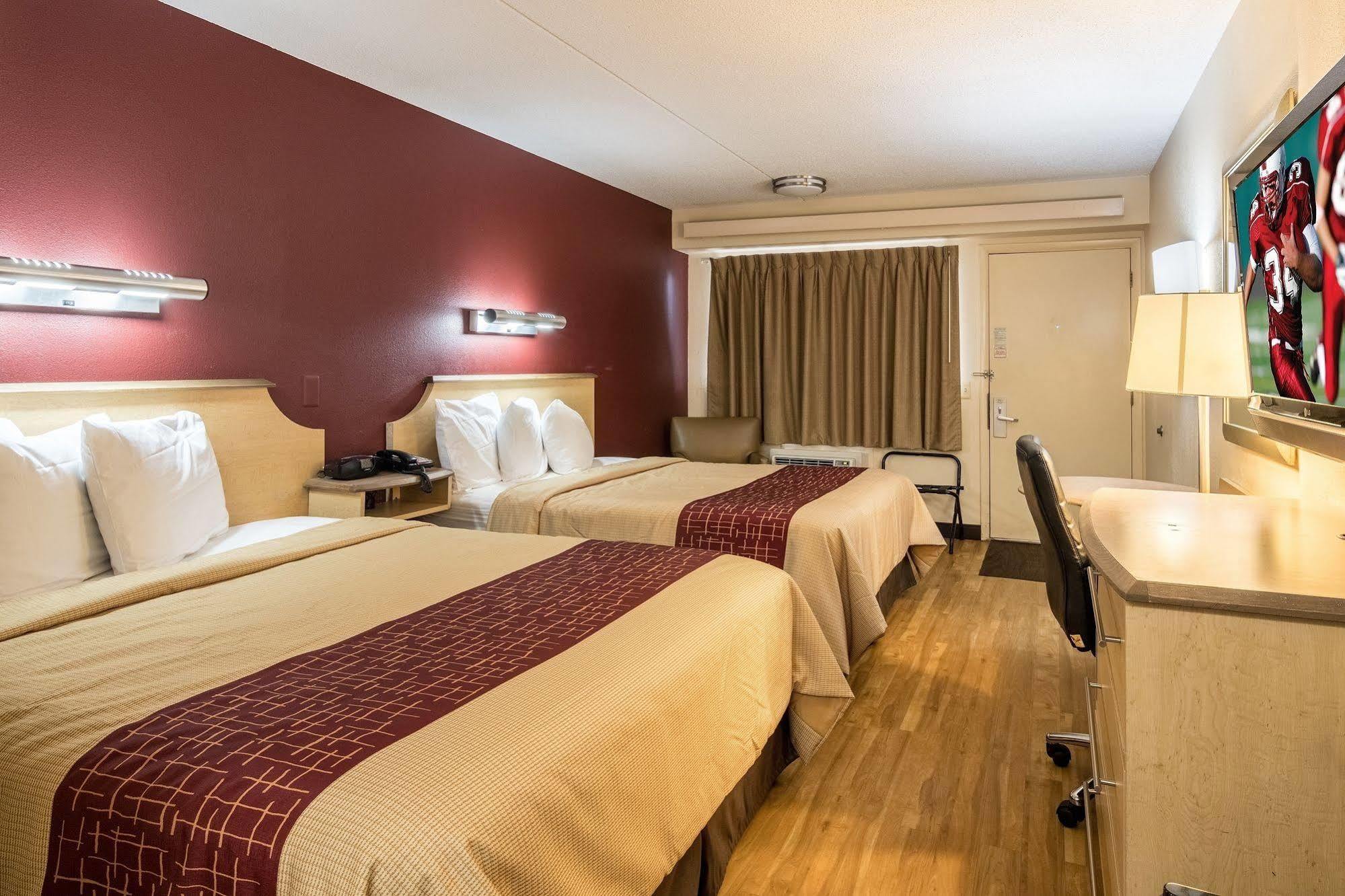 Red Roof Inn Detroit Metro Airport - בלוויל מראה חיצוני תמונה